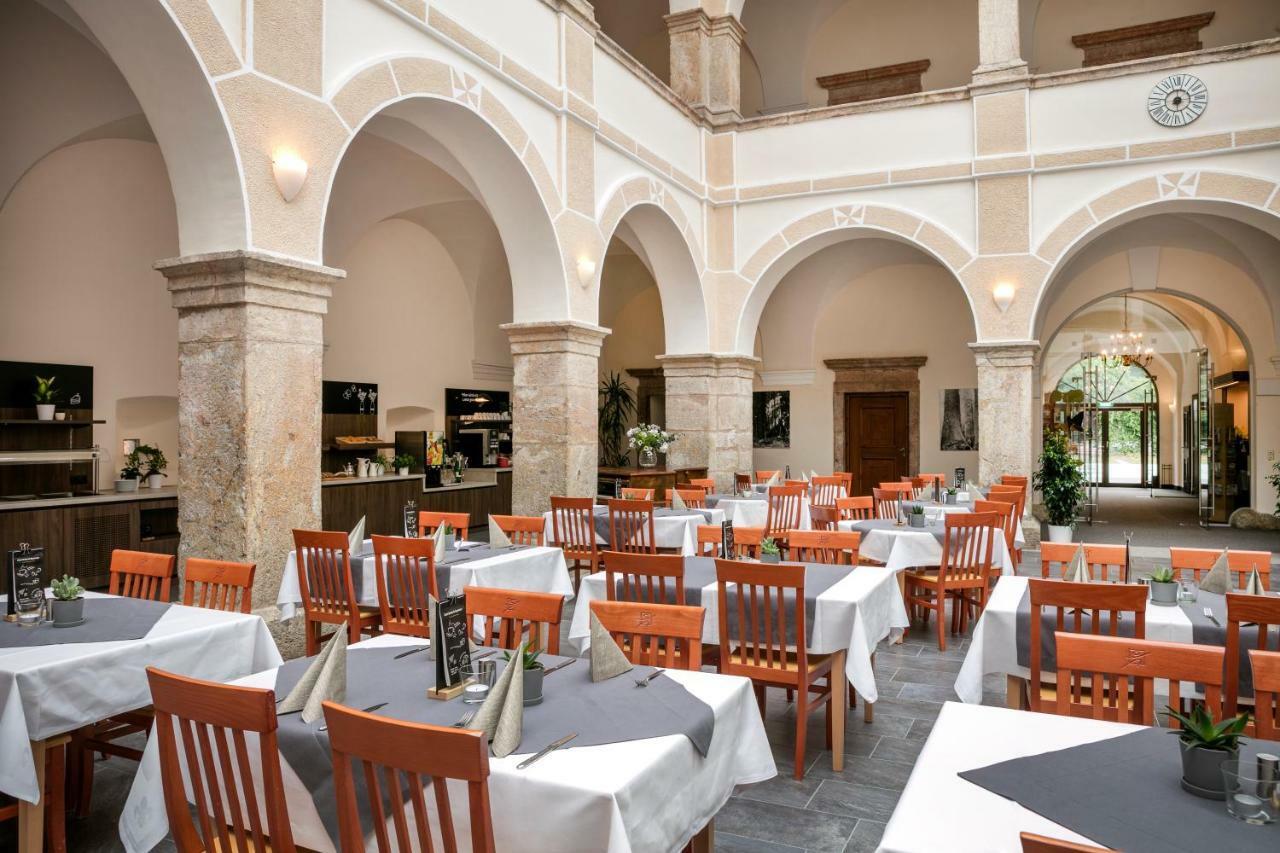 Jufa Hotel Schloss Roethelstein Admont Eksteriør billede